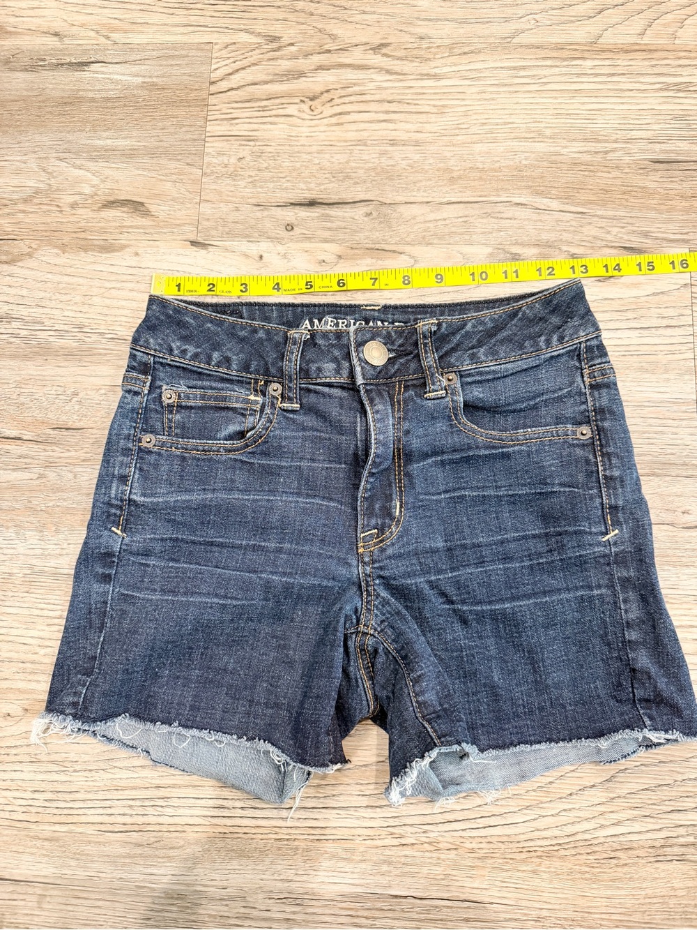 American Eagle Superstretch Denim Jean Shorts 4 - Picture 2 of 6